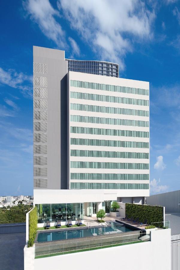 Centre Point Hotel Terminal21 Korat Nakhon Ratchasima Ngoại thất bức ảnh The hotel