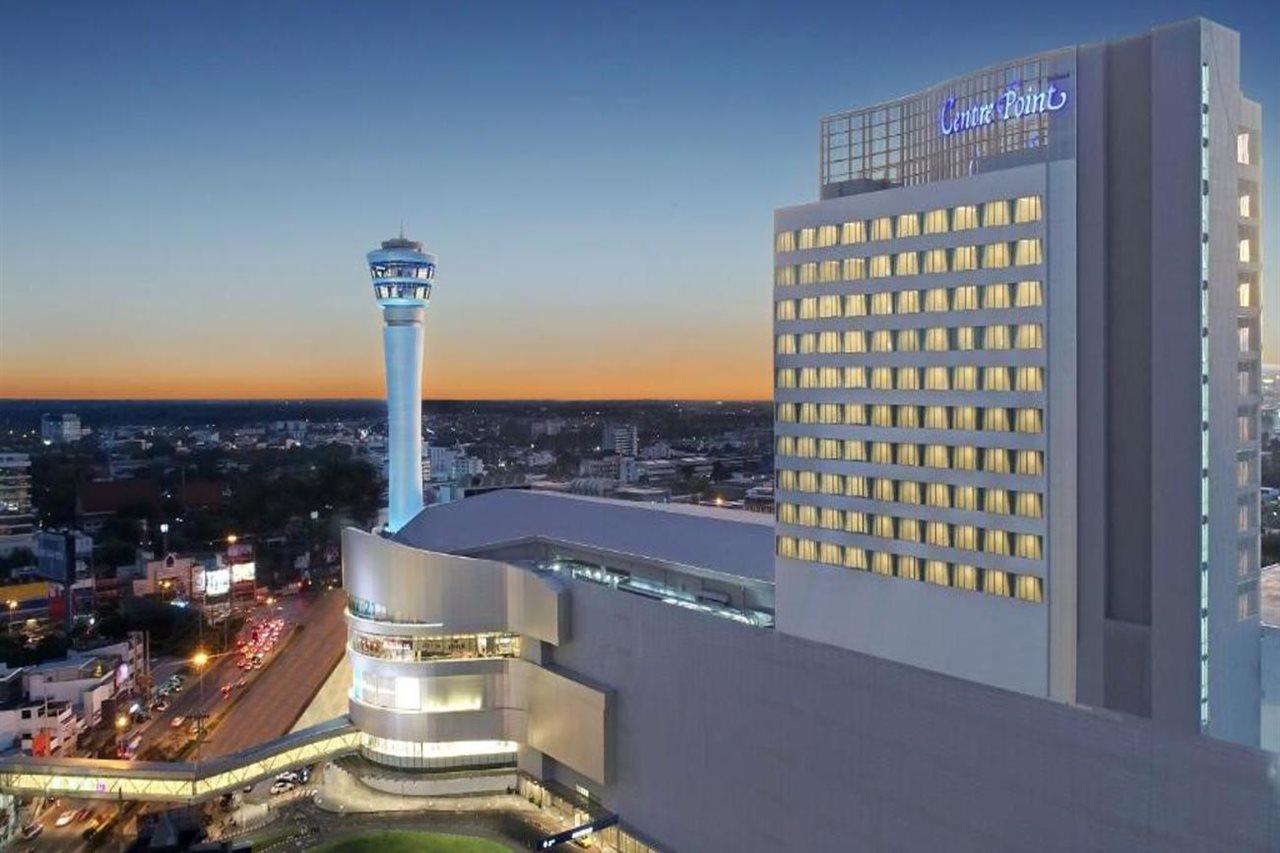 Centre Point Hotel Terminal21 Korat Nakhon Ratchasima Ngoại thất bức ảnh The hotel