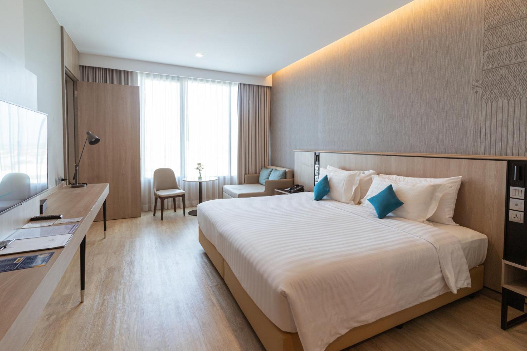 Centre Point Hotel Terminal21 Korat Nakhon Ratchasima Ngoại thất bức ảnh Deluxe Room